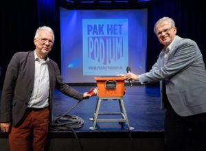 Pak Het Podium
